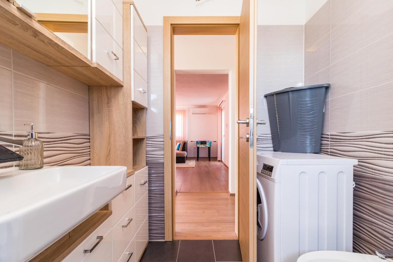 Selina Ferienwohnung Loborika Exteriér fotografie